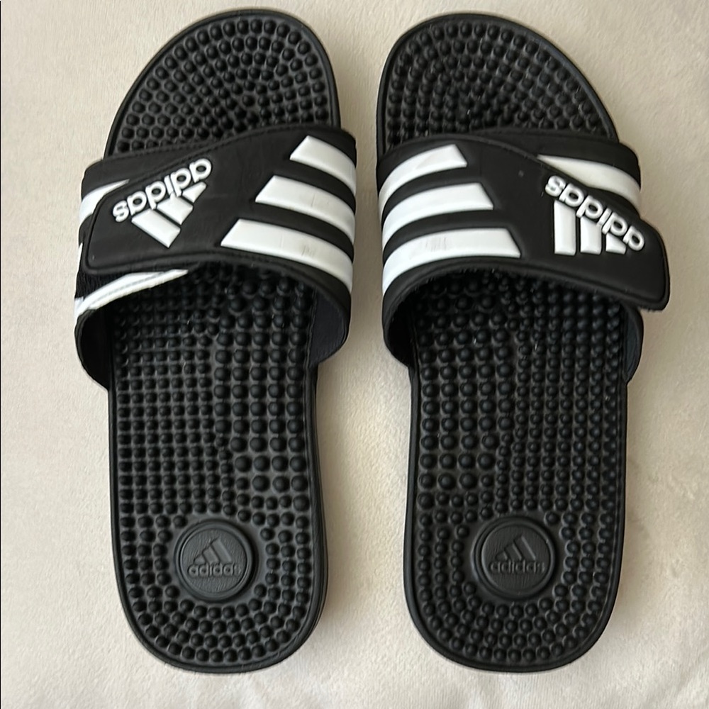 Adidas Slip On